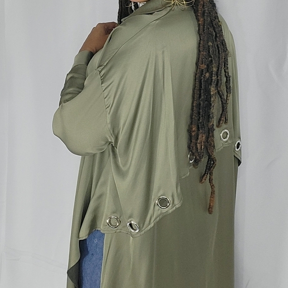 Long and Short of it Shirt - Picture 3 of 4